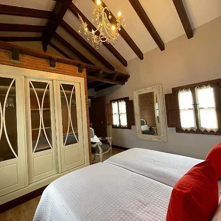 Apartment Del S Xvi En El Casco Historico De Luanco